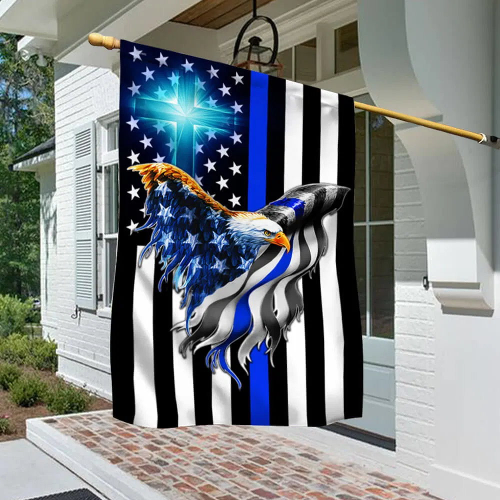 The Thin Blue Line. Police. Law Enforcement American Eagle Flag