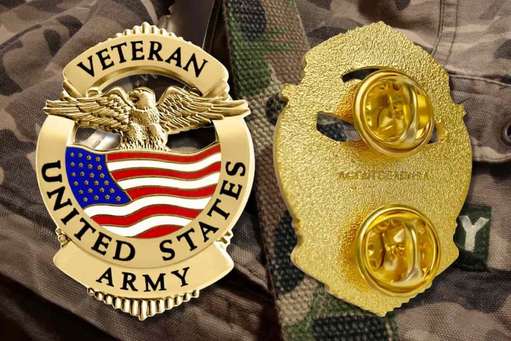american veteran patriot label pin