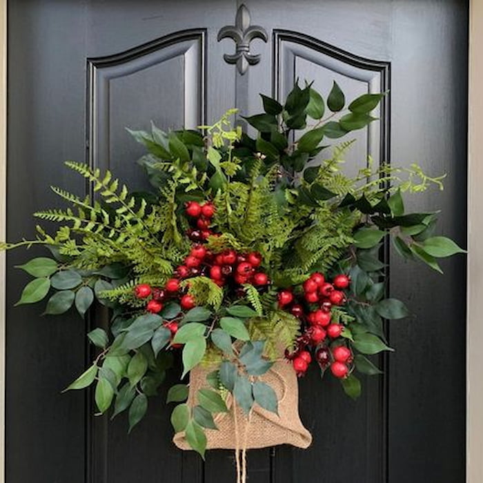 door basket with greenery