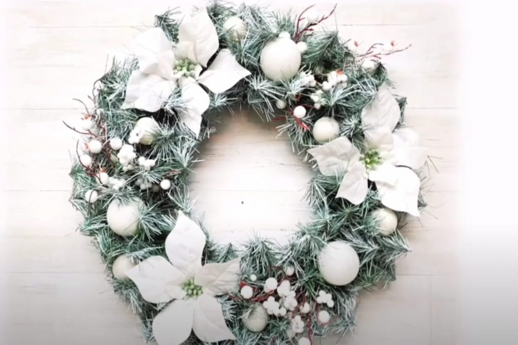 white christmas wreath