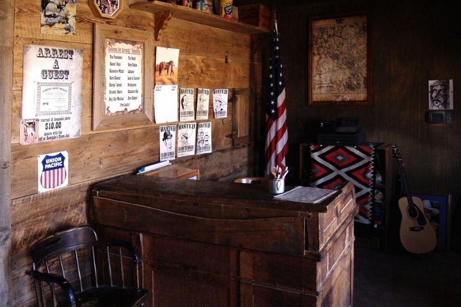 indoor american flagpole