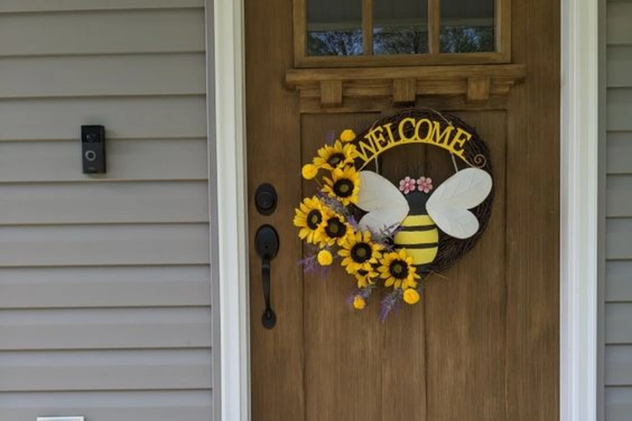 bumblebee front door décor
