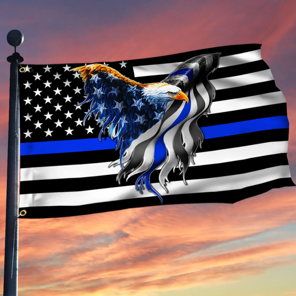 The Thin Blue Line. Police. Law Enforcement American Eagle Flag